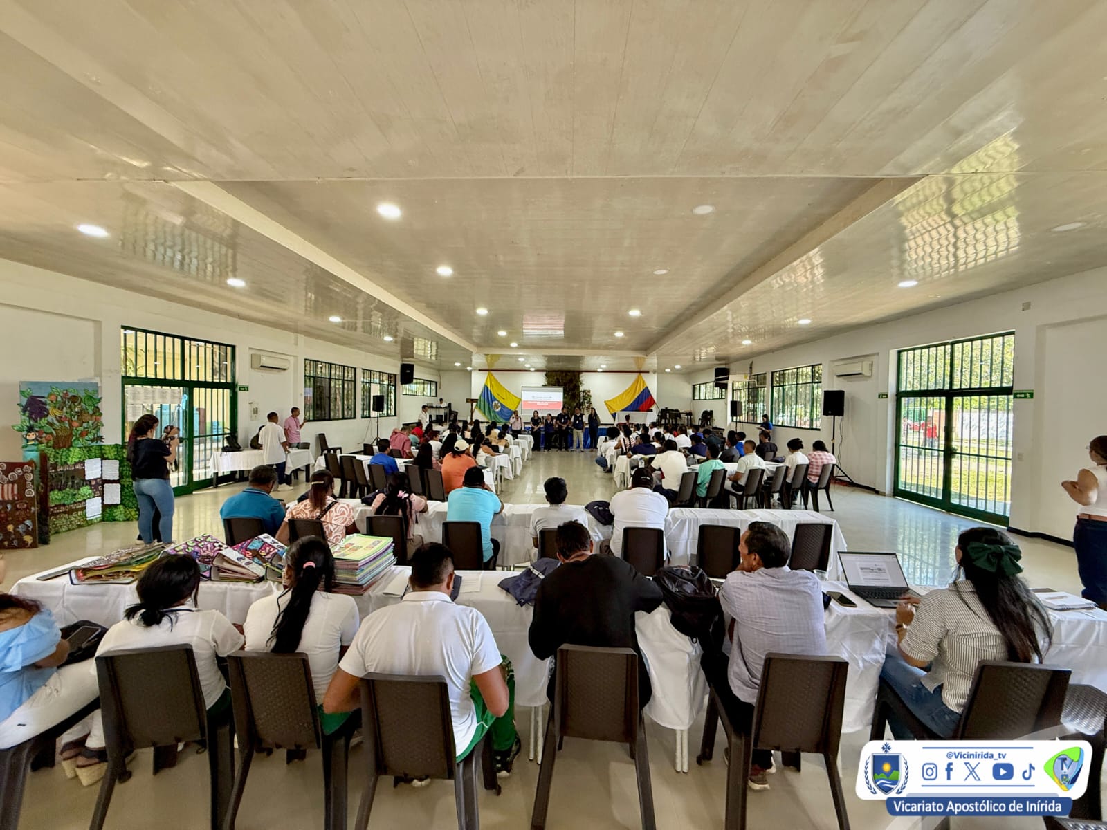 Tejiendo territorios sostenibles: Profesionales Amigos en los encuentros de biodiversidad y educación del oriente colombiano (Inírida, Colombia)